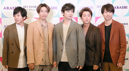 ARASHI_mengguncang_Jakarta!_1m_5s.jpg