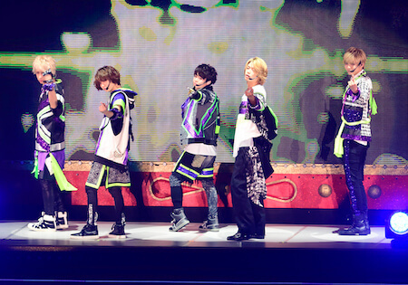 JUMP4501.jpg