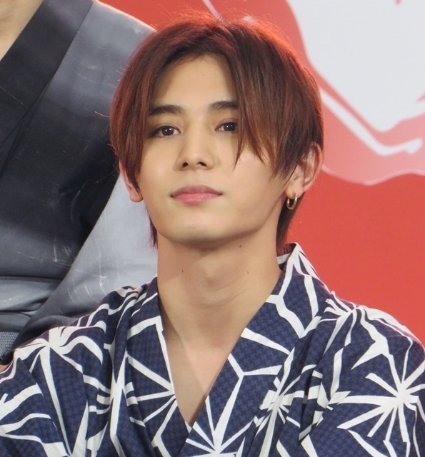 Hey Say Jump 山田涼介 撮影中に アクシデント 発生 ヒヒヒ と飛び跳ねながら大慌ての事態に ジャニーズ情報局